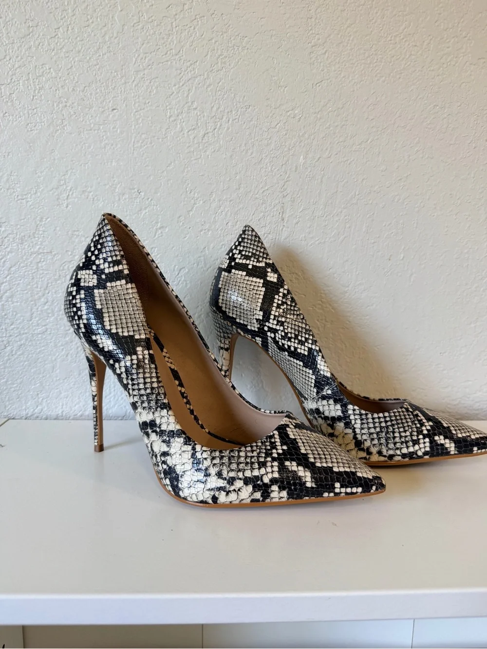 Aldo Black & White Snake-Print Pointed Stiletto Heels